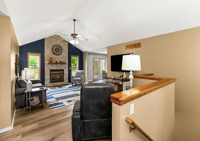 Photo 3 of Single family home for sale at 1107 Elm Cir, Pleasant Hill, MO 64080 | MLS# 2646075 | Listing updated on 2026-10-19