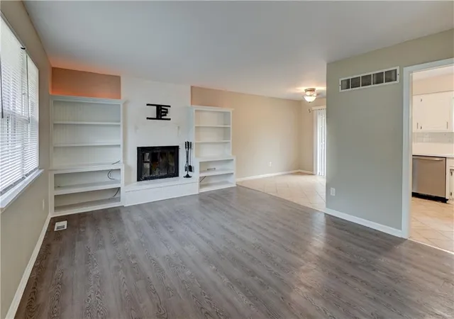 Photo 4 of Sale Pending at 2749 N 110th Terrace, Kansas City, KS 66109 | MLS# 2646087 | Listing updated on 2026-10-19