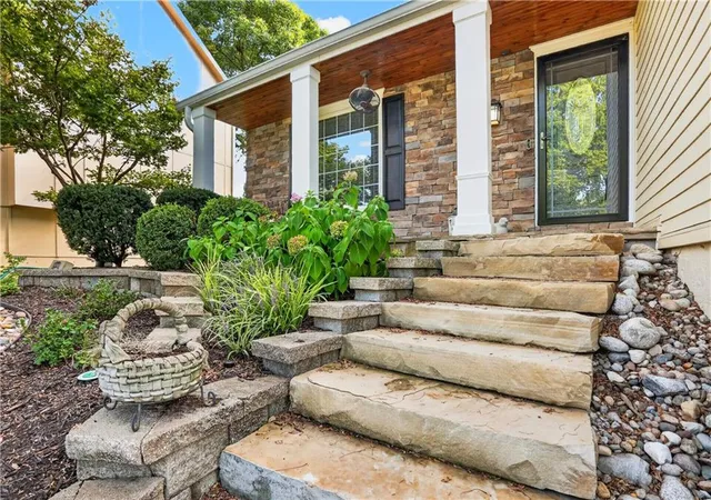 Photo 3 of Sale Pending at 14813 W 83rd Terrace, Lenexa, KS 66215 | MLS# 2646092 | Listing updated on 2026-10-17