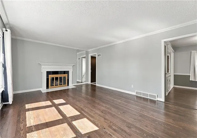 Photo 2 of Single family home for sale at 12004 E 48th Street S, Kansas City, MO 64133 | MLS# 2646094 | Listing updated on 2026-10-08