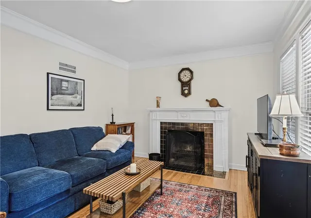 Photo 4 of Single family home for sale at 8018 Belleview Ave, Kansas City, MO 64114 | MLS# 2646103 | Listing updated on 2026-10-22