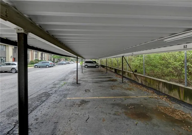 Photo 3 of Condo for sale at 470 W 104th Street #E, Kansas City, MO 64114 | MLS# 2646105 | Listing updated on 2026-10-11