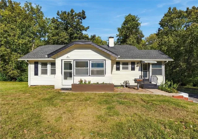 Photo 2 of Sale Pending at 51 N Emerson St, Kansas City, MO 64119 | MLS# 2646133 | Listing updated on 2026-10-16