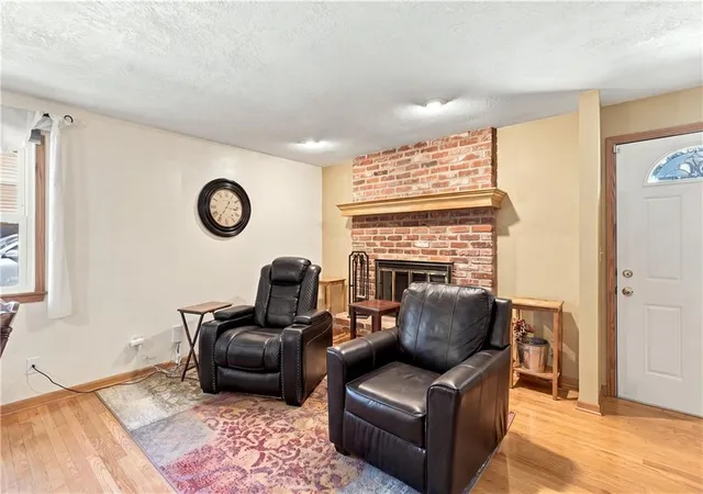 Photo 3 of Single family home for sale at 363 E Lowell St, Kansas City, MO 64119 | MLS# 2646145 | Listing updated on 2026-10-10