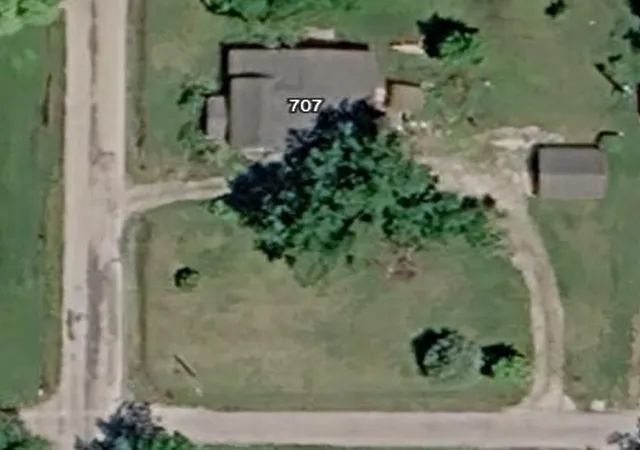 Photo 35 of Single family home for sale at 707 N 4th Street, Lacygne, KS 66040 | MLS# 2646152 | Listing updated on 2026-10-13