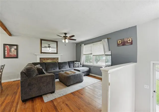 Photo 2 of Sale Pending at 10202 Moody Park Dr, Overland Park, KS 66212 | MLS# 2646155 | Listing updated on 2026-10-21