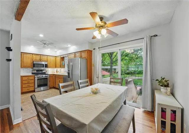 Photo 4 of Sale Pending at 10202 Moody Park Dr, Overland Park, KS 66212 | MLS# 2646155 | Listing updated on 2026-10-21