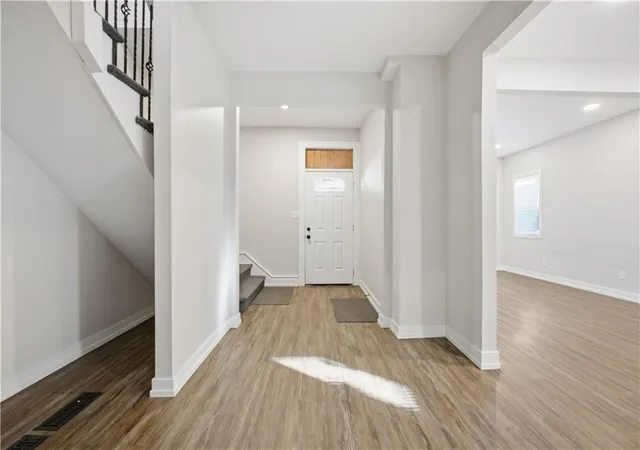 Photo 3 of Single family home for sale at 421 Osage St, Leavenworth, KS 66048 | MLS# 2646156 | Listing updated on 2026-10-09