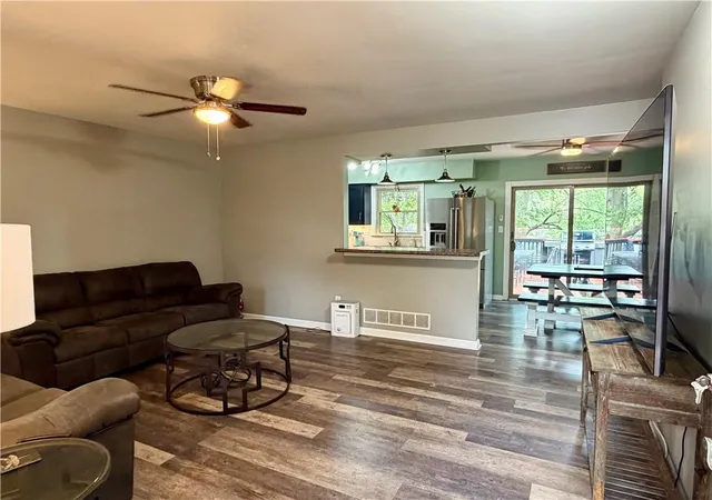 Photo 1 of Single family home for sale at 401 NE Sunnyside School Rd, Blue Springs, MO 64014 | MLS# 2646161 | Listing updated on 2026-10-20