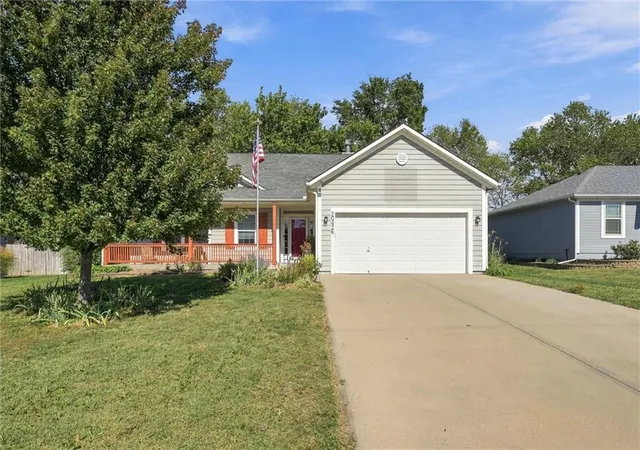 Photo 1 of Single family home for sale at 20426 W 220th Terrace, Spring Hill, KS 66083 | MLS# 2646173 | Listing updated on 2026-10-14