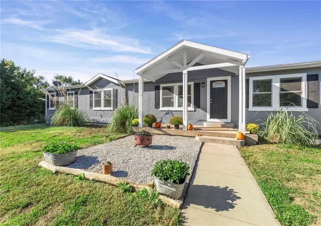 Photo 3 of Single family home for sale at 39340 Indianapolis Rd, Lane, KS 66042 | MLS# 2646194 | Listing updated on 2026-10-09