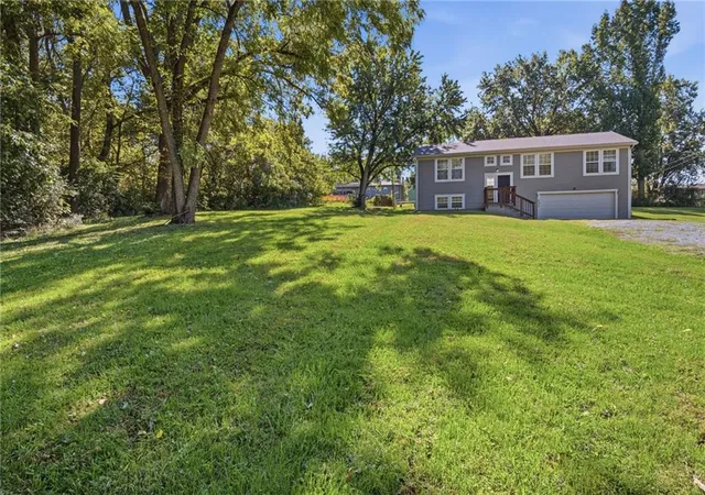 Photo 1 of Single family home for sale at 913 Susquehanna Ridge, Independence, MO 64056 | MLS# 2646198 | Listing updated on 2026-10-13