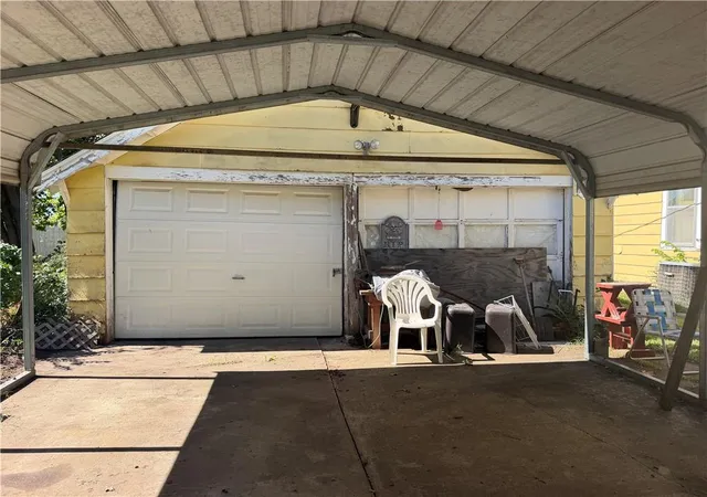 Photo 46 of Single family home for sale at 2700 Crawford Ave, Parsons, KS 67357 | MLS# 2646208 | Listing updated on 2026-10-08