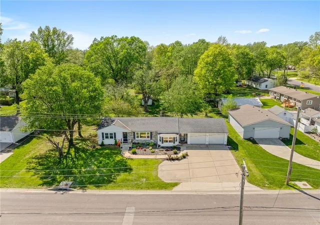 Photo 2 of Single family home for sale at 107 S Johnson Dr, Odessa, MO 64076 | MLS# 2646215 | Listing updated on 2026-10-08