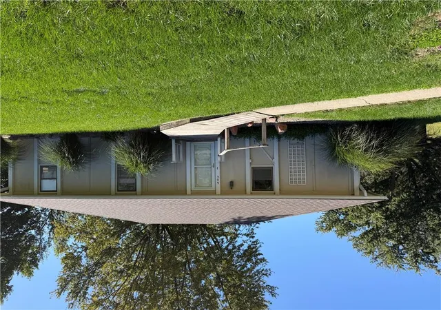 Photo 1 of Single family home for sale at 604 S Washington St, Oregon, MO 64473 | MLS# 2646217 | Listing updated on 2026-10-08