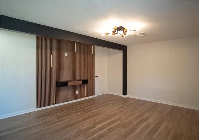 Photo 4 of Single family home for sale at 3201 Hagemann St, Kansas City, KS 66106 | MLS# 2646225 | Listing updated on 2026-10-09