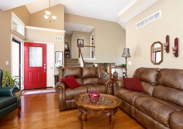 Photo 3 of Single family home for sale at 993 Sicklebar Dr, Peculiar, MO 64078 | MLS# 2646229 | Listing updated on 2026-10-13