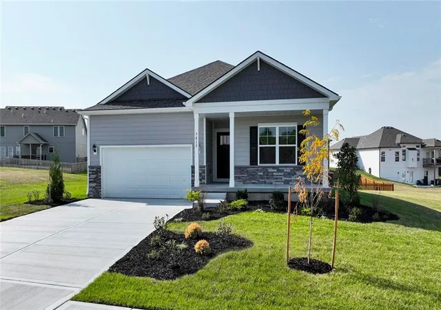 Photo 1 of Sale Pending at 7705 Ne 106th Terrace, Kansas City, MO 64157 | MLS# 2646234 | Listing updated on 2026-10-08