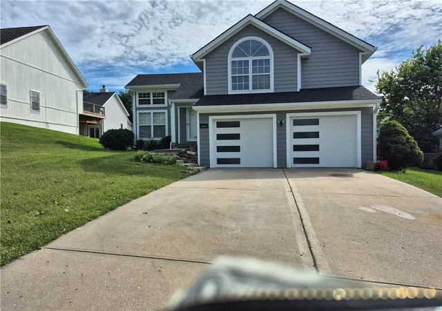 Single family home for sale at 3809 Bernard Powell Dr, Kansas City, MO 64127 | MLS# 2646237