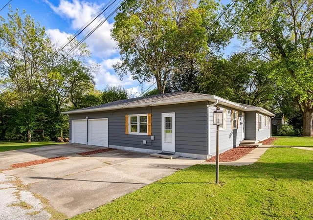 Photo 2 of Single family home for sale at 607 N Havanah St, Butler, MO 64730 | MLS# 2646238 | Listing updated on 2026-10-08