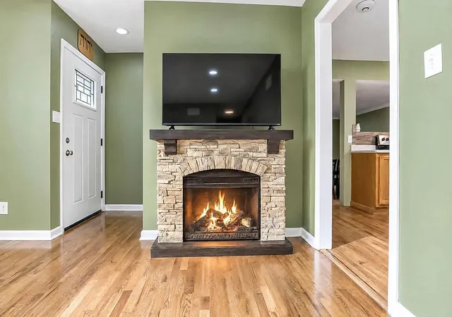 Photo 3 of Single family home for sale at 607 N Havanah St, Butler, MO 64730 | MLS# 2646238 | Listing updated on 2026-10-08