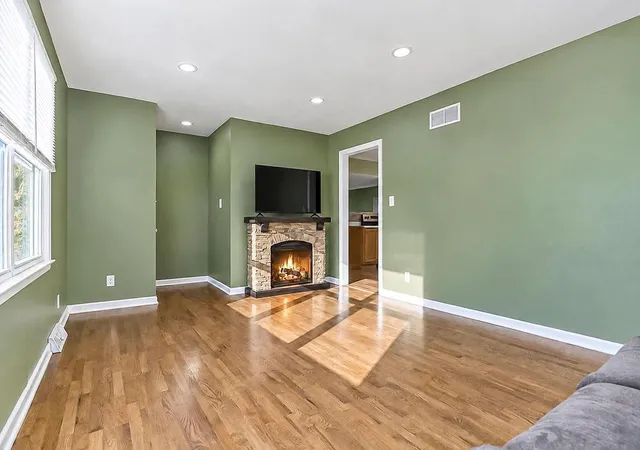 Photo 4 of Single family home for sale at 607 N Havanah St, Butler, MO 64730 | MLS# 2646238 | Listing updated on 2026-10-09