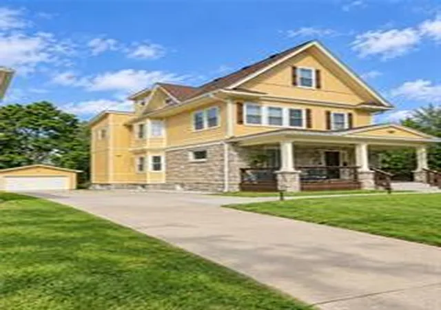 Photo 2 of Single family home for sale at 3626 Michigan Ave, Kansas City, MO 64109 | MLS# 2646239 | Listing updated on 2026-10-09