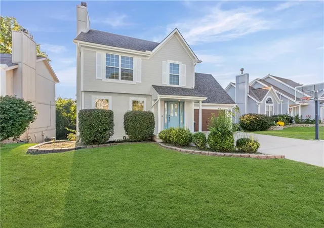 Photo 1 of Single family home for sale at 7416 N Mckinley Ave, Kansas City, MO 64158 | MLS# 2646242 | Listing updated on 2026-10-10
