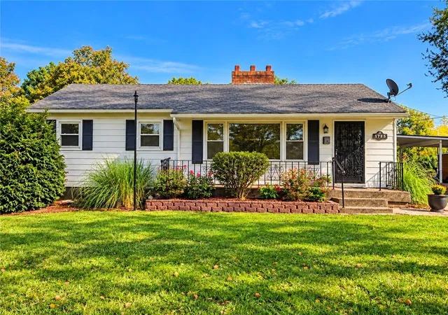 Single family home for sale at 1725 James Downey Rd, Independence, MO 64057 | MLS# 2646243