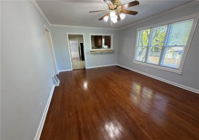 Photo 3 of Single family home for sale at 705 NE Lindberg Dr, Kansas City, MO 64118 | MLS# 2646248 | Listing updated on 2026-10-18