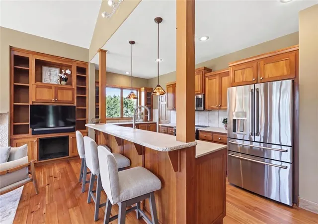 Photo 3 of Single family home for sale at 560 E 1909 Road, Baldwin City, KS 66006 | MLS# 2646252 | Listing updated on 2026-10-27