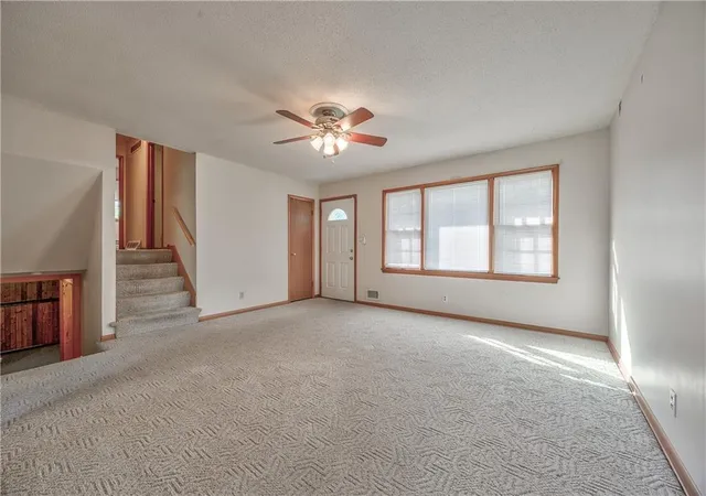 Photo 3 of Single family home for sale at 8006 E 89th Street, Kansas City, MO 64138 | MLS# 2646261 | Listing updated on 2026-10-10