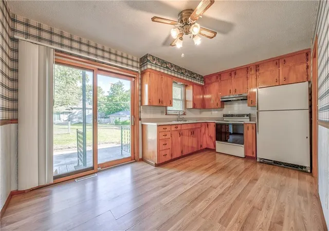Photo 4 of Single family home for sale at 8006 E 89th Street, Kansas City, MO 64138 | MLS# 2646261 | Listing updated on 2026-10-10