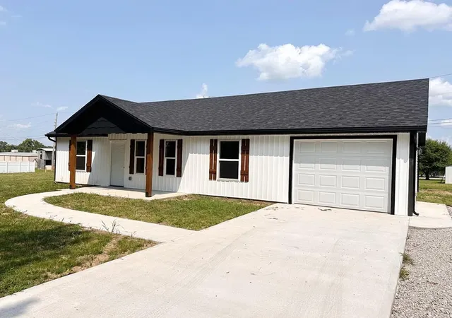 Photo 3 of Single family home for sale at 108 W Barrett Ave, Walker, MO 64790 | MLS# 2646268 | Listing updated on 2026-10-09