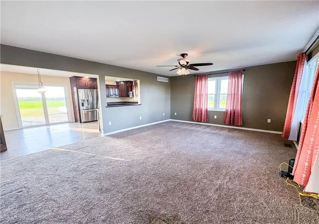 Photo 4 of Single family home for sale at 390 NW H Hwy, Warrensburg, MO 64093 | MLS# 2646269 | Listing updated on 2026-10-18
