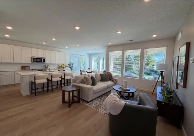 Photo 2 of Single family home for sale at 4001 Ne Apple Grv Dr, Lees Summit, MO 64064 | MLS# 2646273 | Listing updated on 2026-10-08
