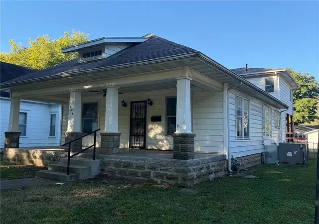 Photo 2 of Single family home for sale at 306 S Andrick St, Fort Scott, KS 66701 | MLS# 2646279 | Listing updated on 2026-10-09