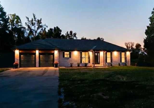 Photo 3 of Single family home for sale at 8714 Albany Rd, Orrick, MO 64077 | MLS# 2646282 | Listing updated on 2026-10-15