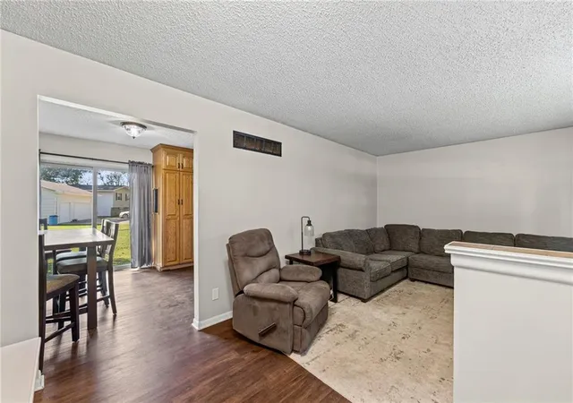 Photo 3 of Single family home for sale at 903 Oak St, Overbrook, KS 66524 | MLS# 2646283 | Listing updated on 2026-10-09