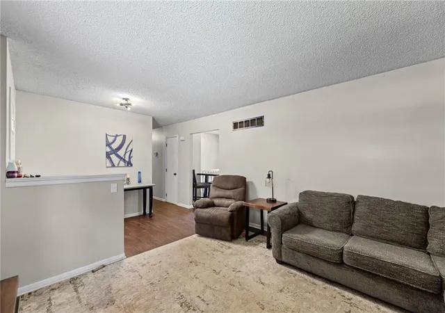 Photo 4 of Single family home for sale at 903 Oak St, Overbrook, KS 66524 | MLS# 2646283 | Listing updated on 2026-10-09