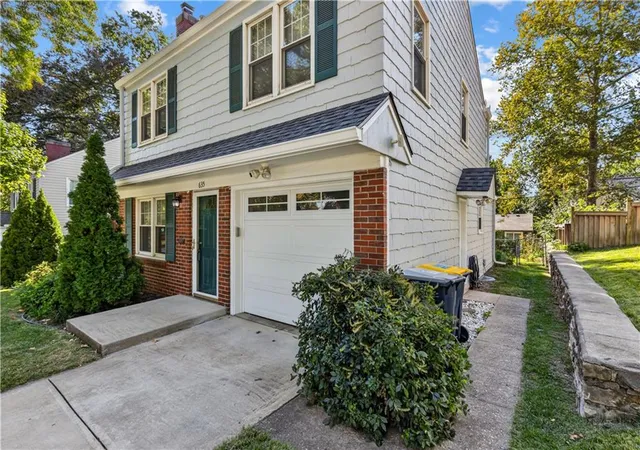 Photo 3 of Single family home for sale at 635 E 65th Street, Kansas City, MO 64131 | MLS# 2646287 | Listing updated on 2026-10-20
