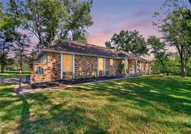 Photo 4 of Single family home for sale at 7404 E 197th Street, Belton, MO 64012 | MLS# 2646303 | Listing updated on 2026-10-10