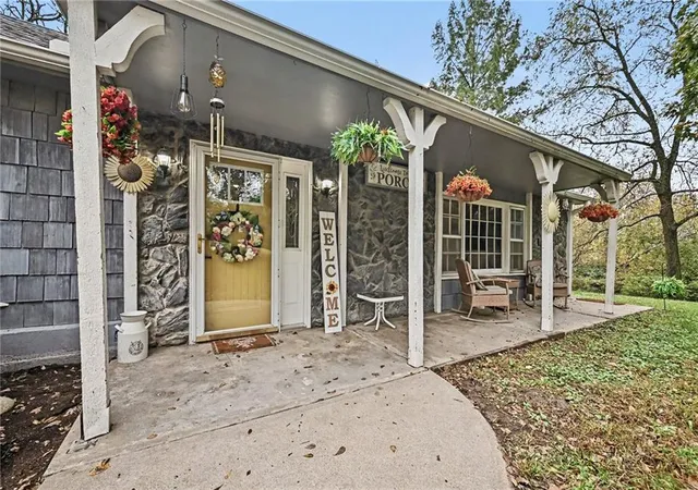 Photo 3 of Single family home for sale at 14900 E Kentucky Rd, Independence, MO 64050 | MLS# 2646309 | Listing updated on 2026-10-21