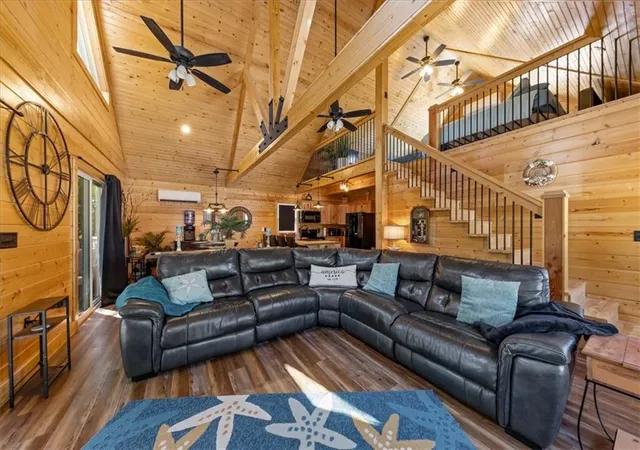Photo 1 of Single family home for sale at 17 Timber Valley Dr, Linn Valley, KS 66040 | MLS# 2646311 | Listing updated on 2026-10-21