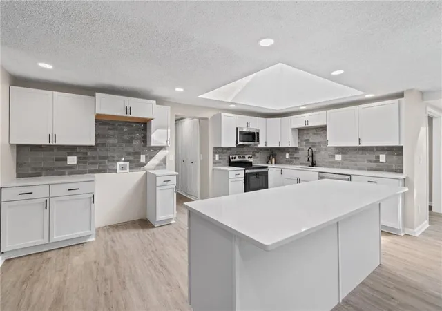 Photo 2 of Single family home for sale at 3101 56th Terrace, Kansas City, MO 64119 | MLS# 2646312 | Listing updated on 2026-10-17