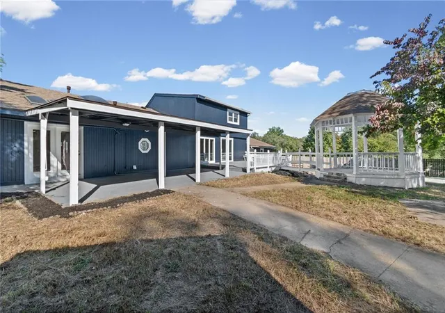 Photo 3 of Single family home for sale at 3101 56th Terrace, Kansas City, MO 64119 | MLS# 2646312 | Listing updated on 2026-10-17