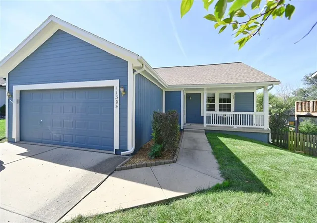 Photo 1 of Single family home for sale at 11304 N Nashua Dr, Kansas City, MO 64155 | MLS# 2646319 | Listing updated on 2026-10-09