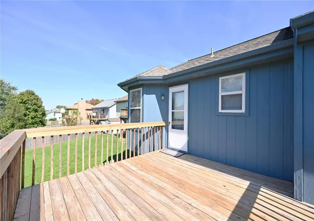 Photo 4 of Single family home for sale at 11304 N Nashua Dr, Kansas City, MO 64155 | MLS# 2646319 | Listing updated on 2026-10-09