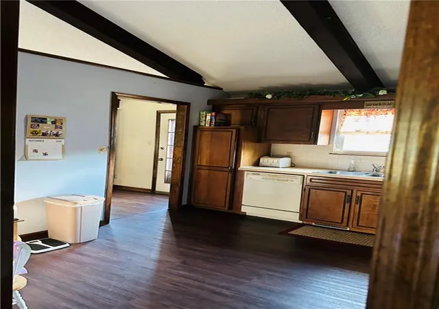 Photo 4 of Single family home for sale at 120 Ferncliff St, Lansing, KS 66043 | MLS# 2646322 | Listing updated on 2026-10-09