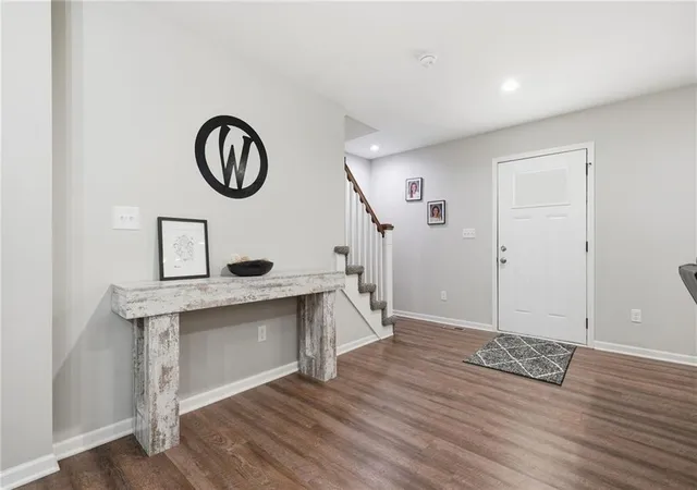 Photo 3 of Single family home for sale at 212 W Walnut St, Belton, MO 64012 | MLS# 2646324 | Listing updated on 2026-10-09